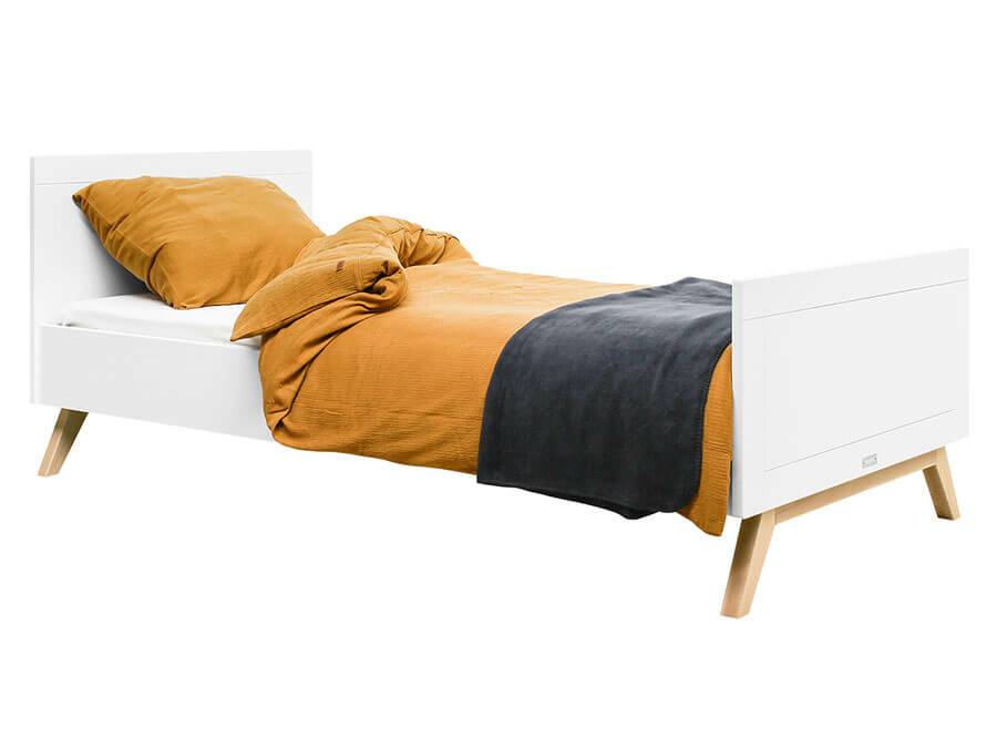 15418803-Bopita-Fenna-bed-90x200-wit-opgemaakt