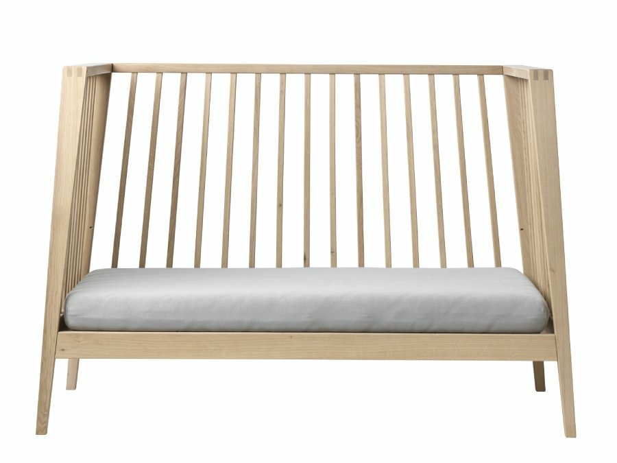 700020 Leander Linea ledikant 60x120 eiken bedbankje