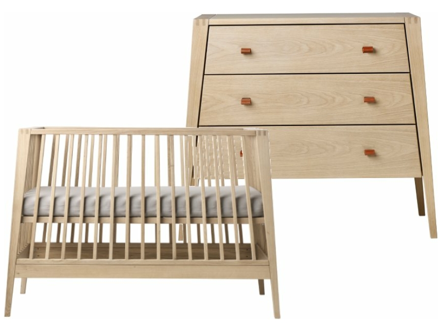 LDNR L COM E Leander Linea 2 delige babykamer commode eiken