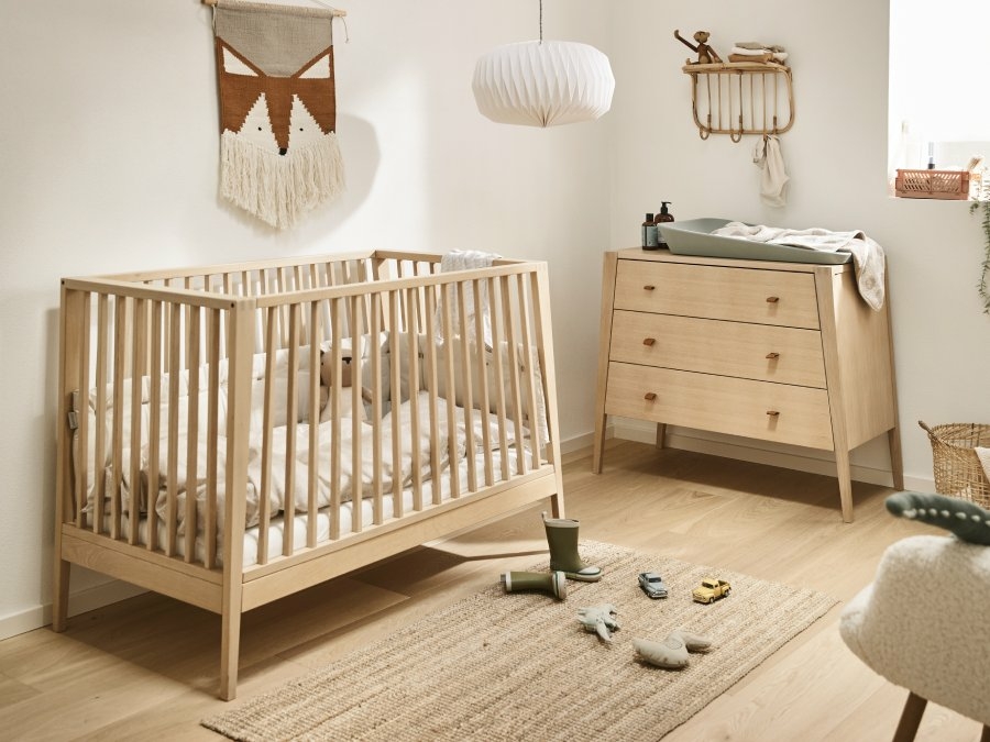 leander linea eiken babykamer sfeer