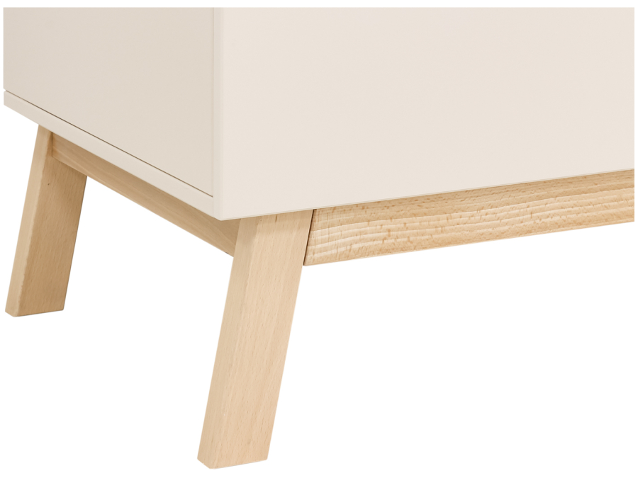 15621959 3 door wardrobe Saba detail leg