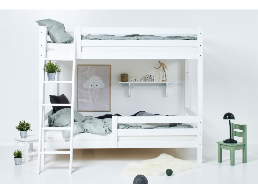 Hoppekids ECO Luxury hoog stapelbed met uitvalbeschermer 120x200 - schuine ladder - Afbeelding 2