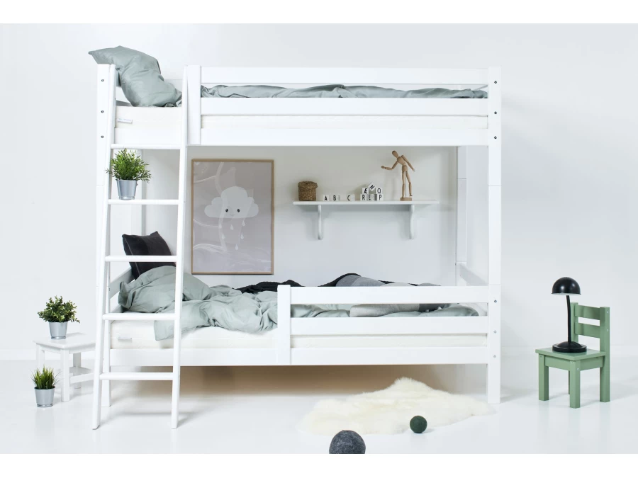 Hoppekids ECO Luxury hoog stapelbed met uitvalbeschermer 120x200 - schuine ladder - Afbeelding 2