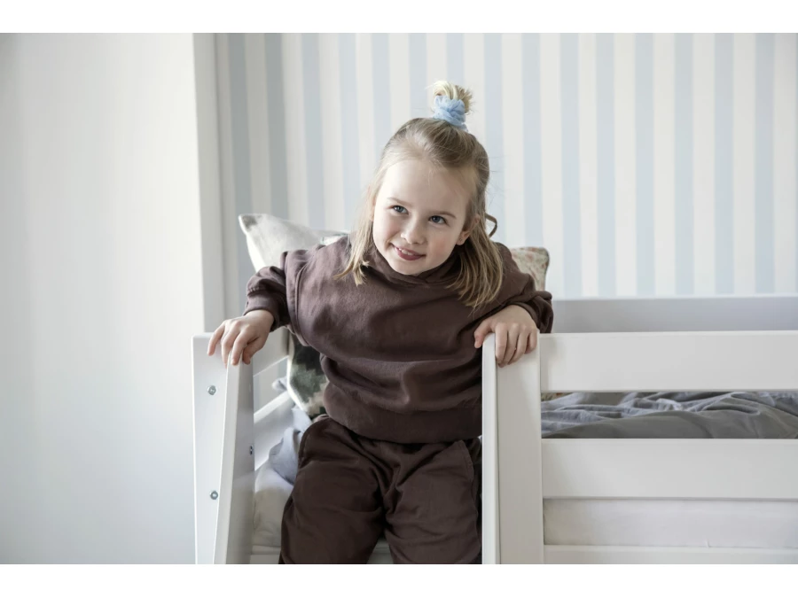 Hoppekids ECO Luxury halfhoogslaper met glijbaan 90x200 - rechte ladder - Afbeelding 4