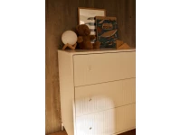 Flexa Saga commode 3 lades met witte knoppen en poten - Wit grooves - Afbeelding 4