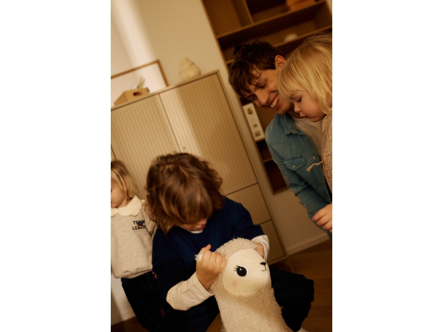 Flexa Saga kledingkast met lades en oat knoppen & poten - Oat grooves - Afbeelding 3