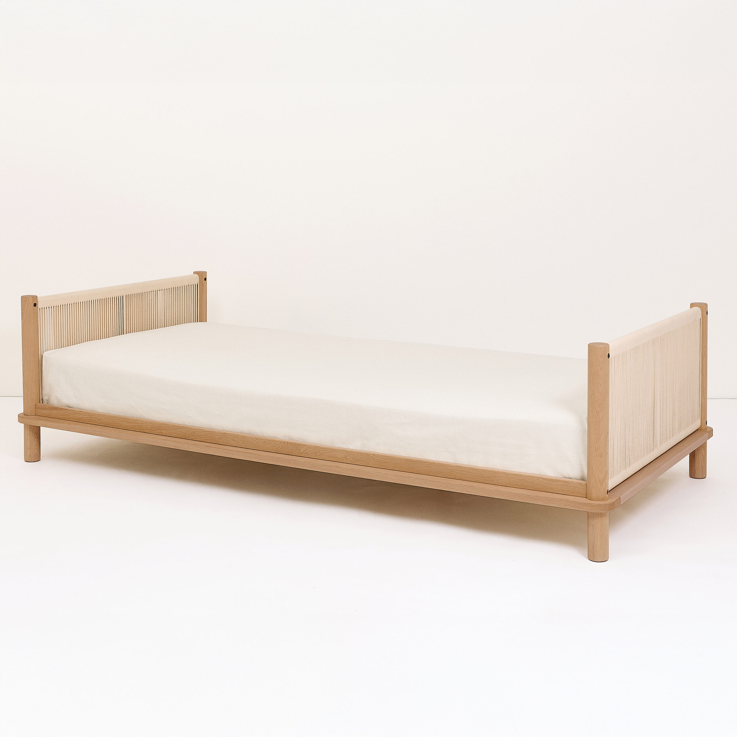 Nobodinoz Latitude eenpersoonsbed 90x200 massief eiken