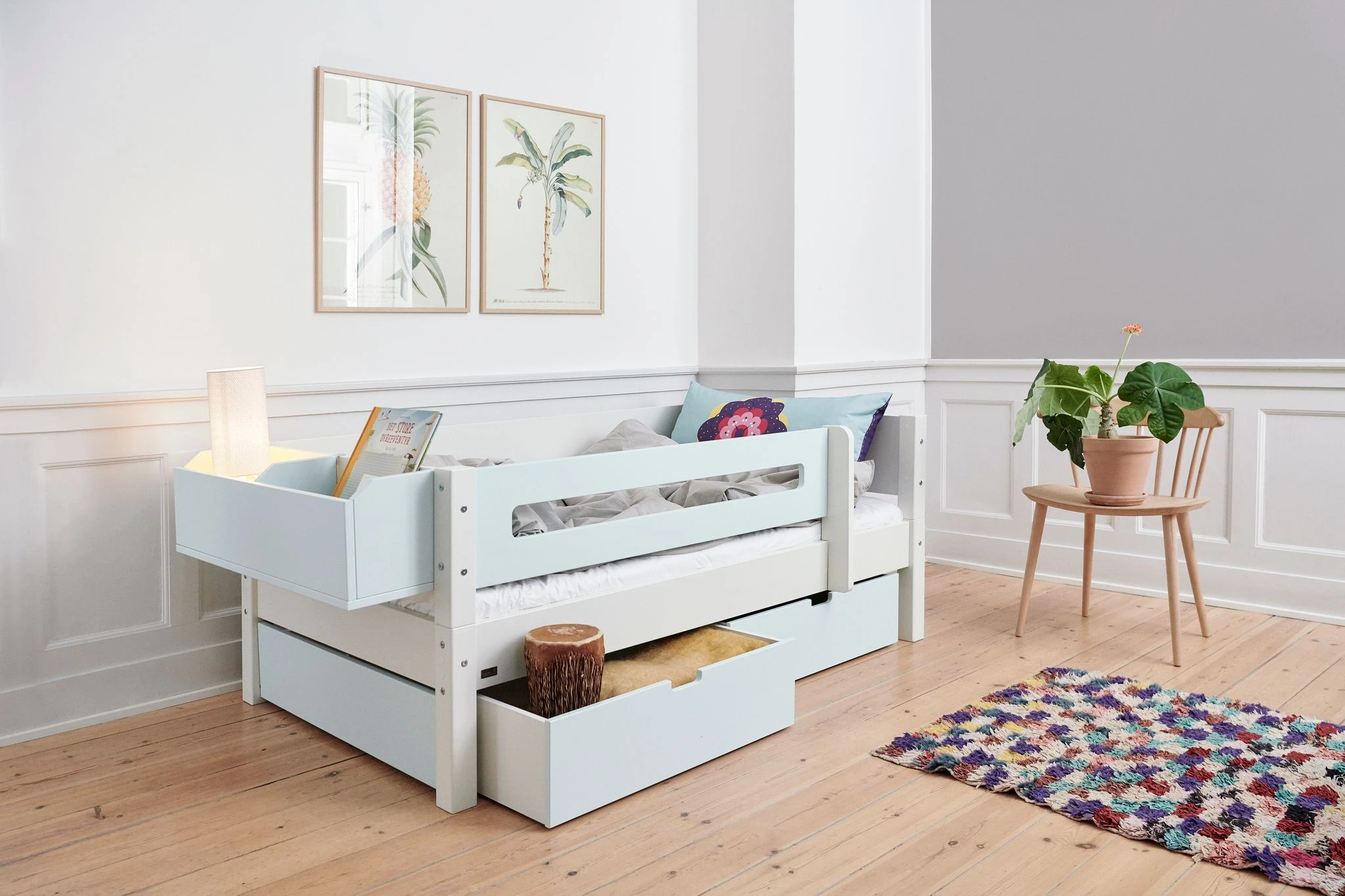 Manis-h Mimer bedbank met lades en uitvalbeschermer 90x200 wit / sky blue